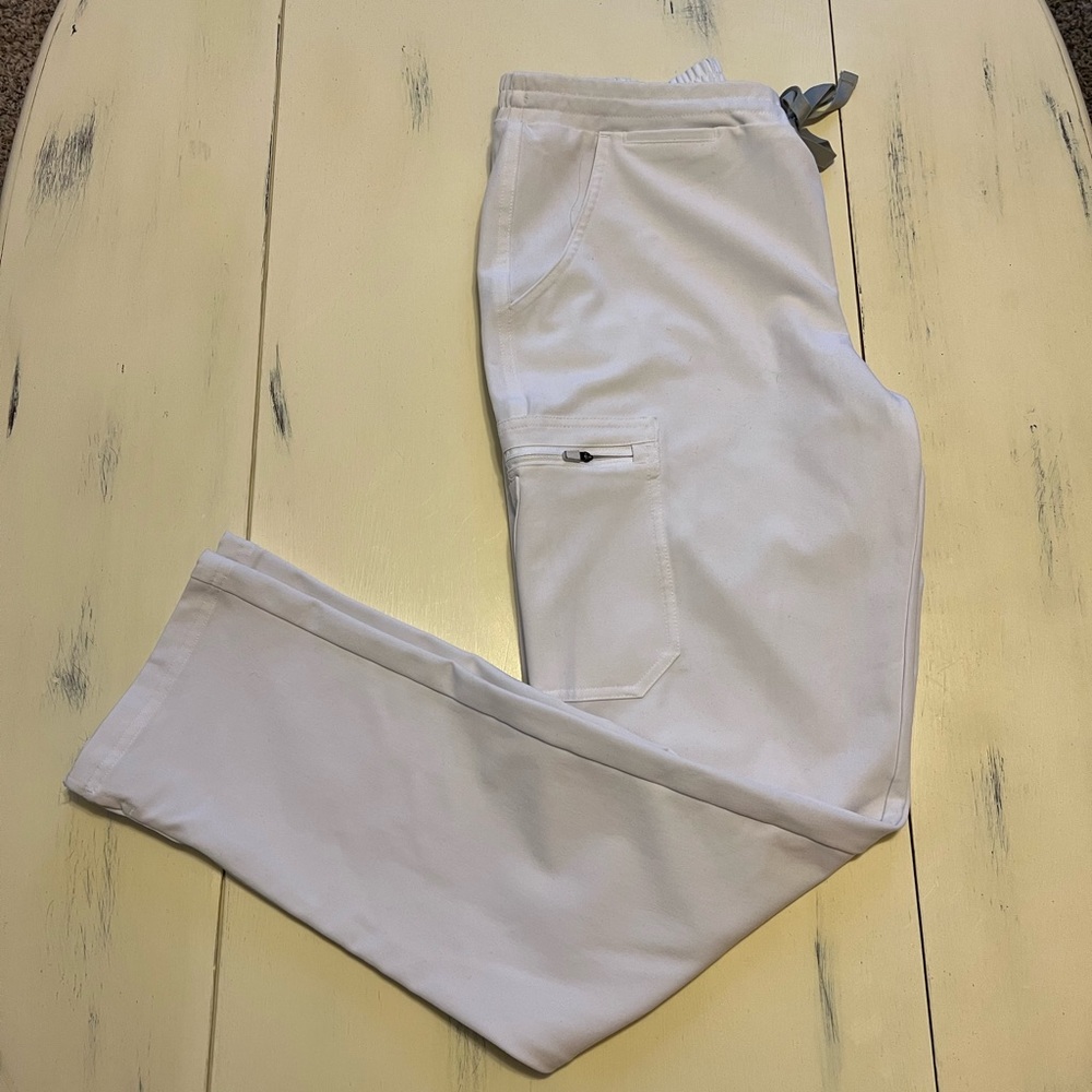 Figs Technical Collection scrub pants medium/tall